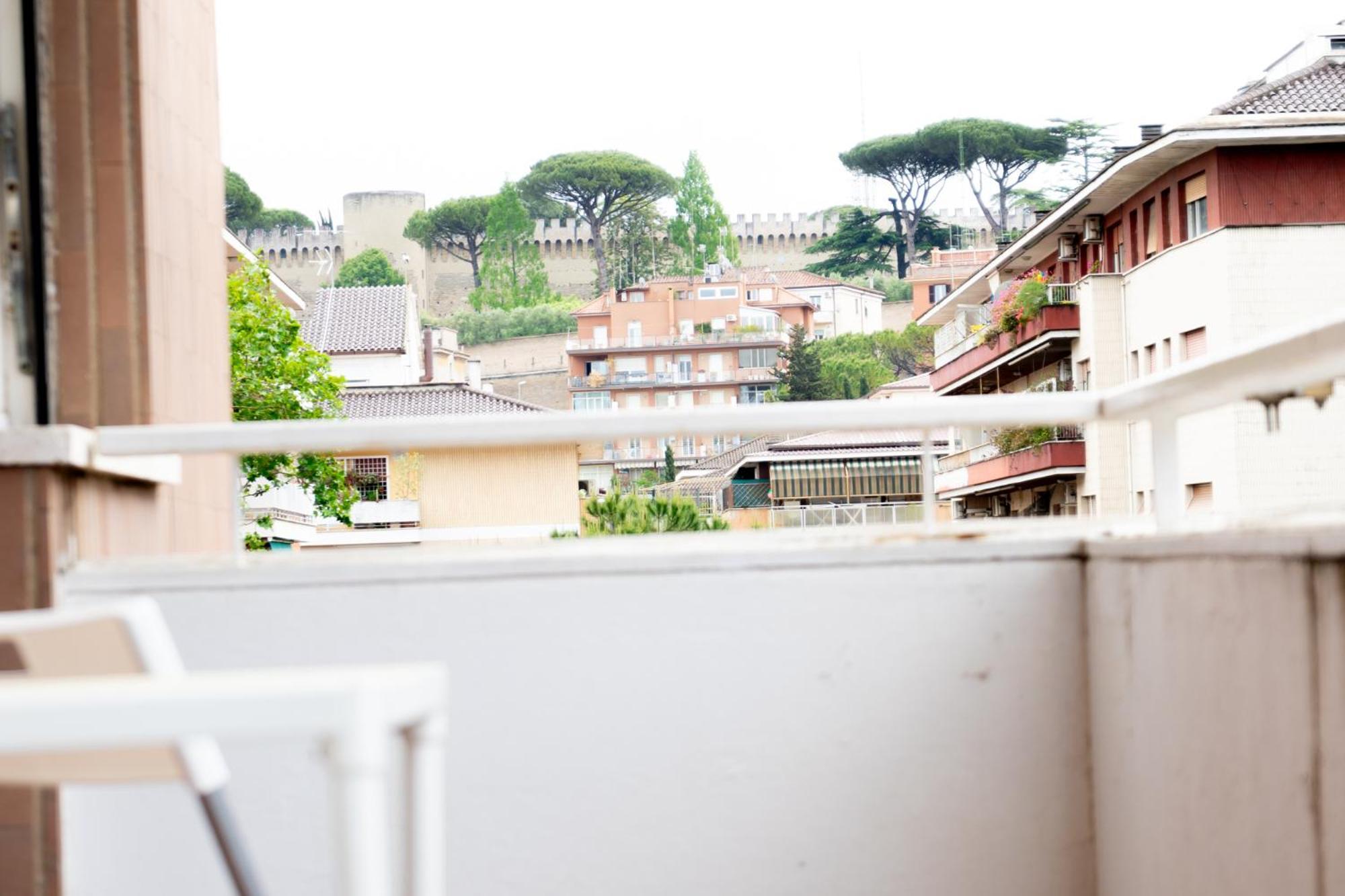 Ermete San Pietro House Apartment โรม ภายนอก รูปภาพ